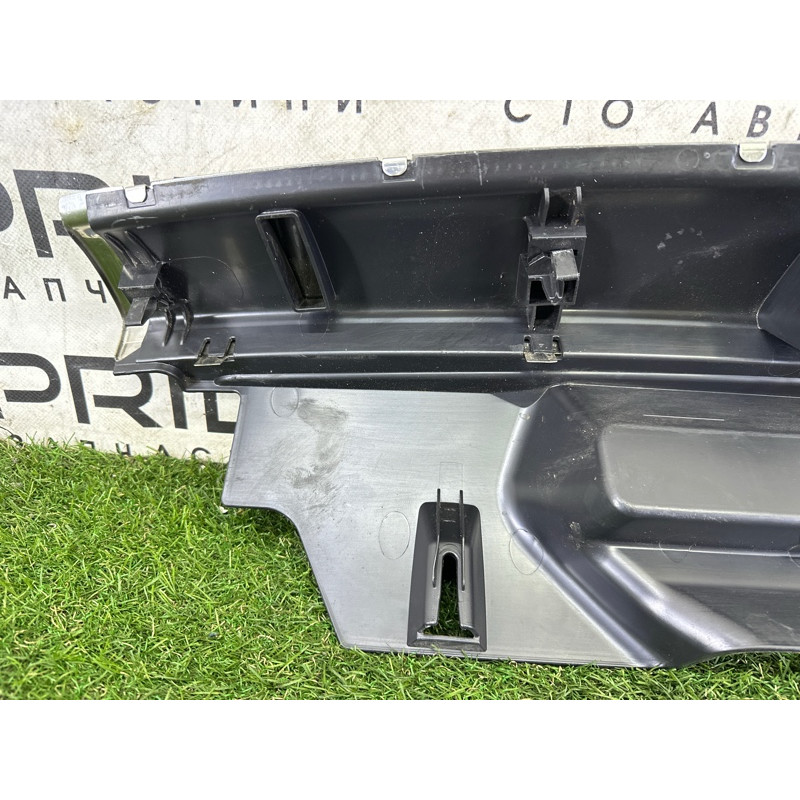 Накладка замка кришки багажника (салон) AUDI Q5 8R 2012 2.0 CAEB 8R0864483C4PK