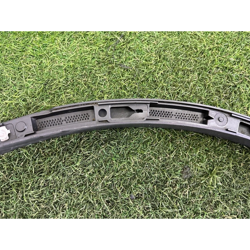 Накладка на крыло (кузов и элементы) Volkswagen Touareg NF 2011 3.6 7P6854819B9B9