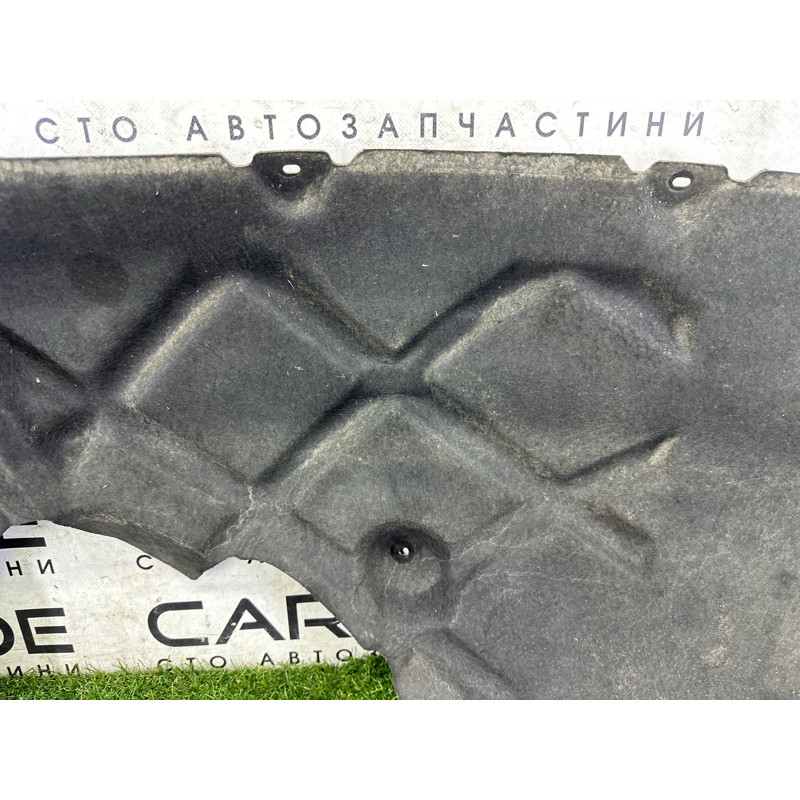 Подкрылок (кузов и элементы) Volkswagen Touareg NF 2012 3.0 Hybrid CGFA 7P6805977A