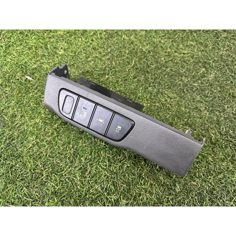 Блок кнопок (электрика / кнопки) Hyundai Ioniq AE 2021 1.6 Hybrid 93700G2AC0T9Y