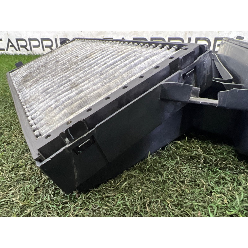 Крышка фильтра салона (кузов и элементы) BMW X5 F15 2015 4.4 64319245587