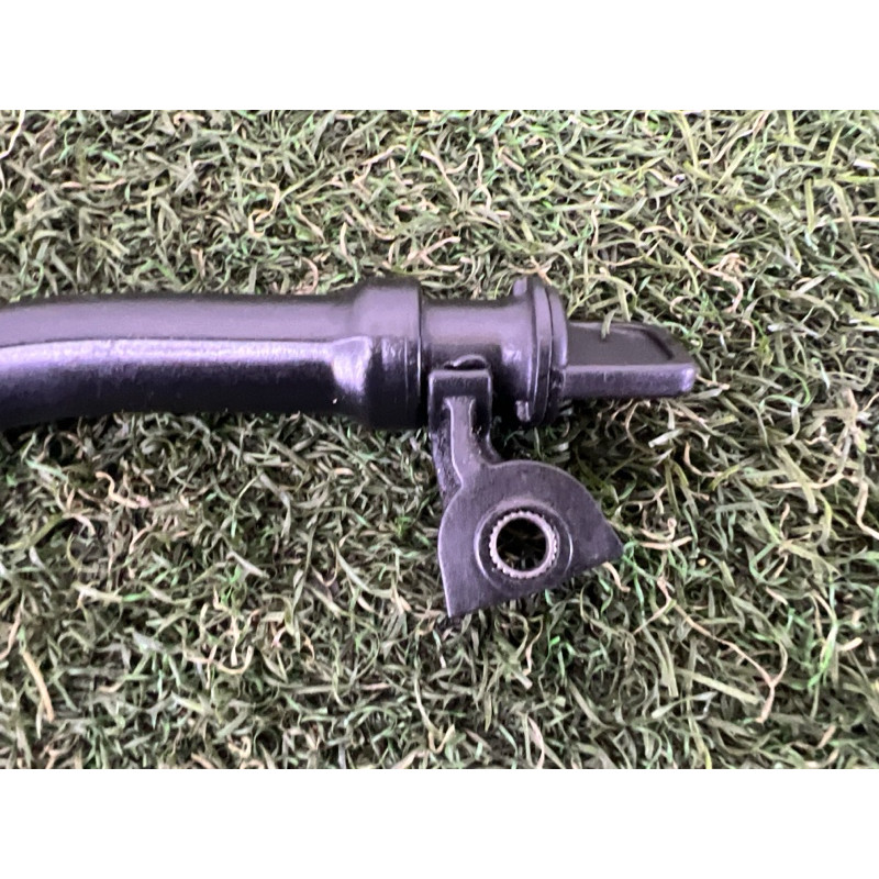 Направляющая масляного щупа (двигатель и элементы) AUDI A4 B8 2010 2.0 CAEB 06H115610B