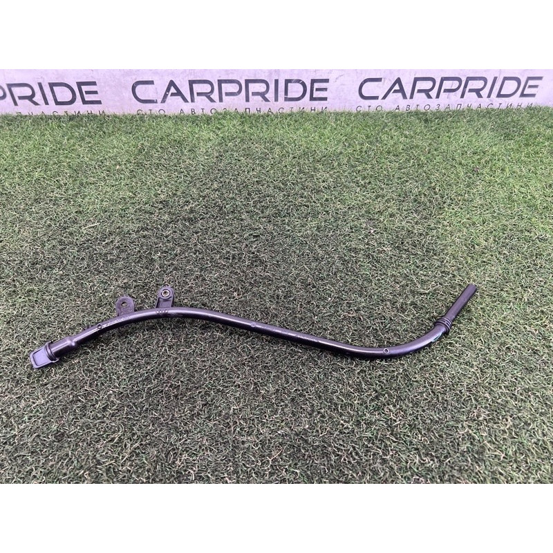 Направляющая масляного щупа (двигатель и элементы) AUDI A4 B9 2018 2.0 DBPA 06K115610E