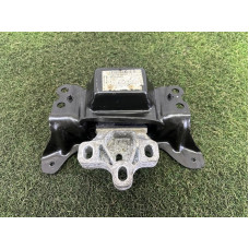 Подушка двигуна