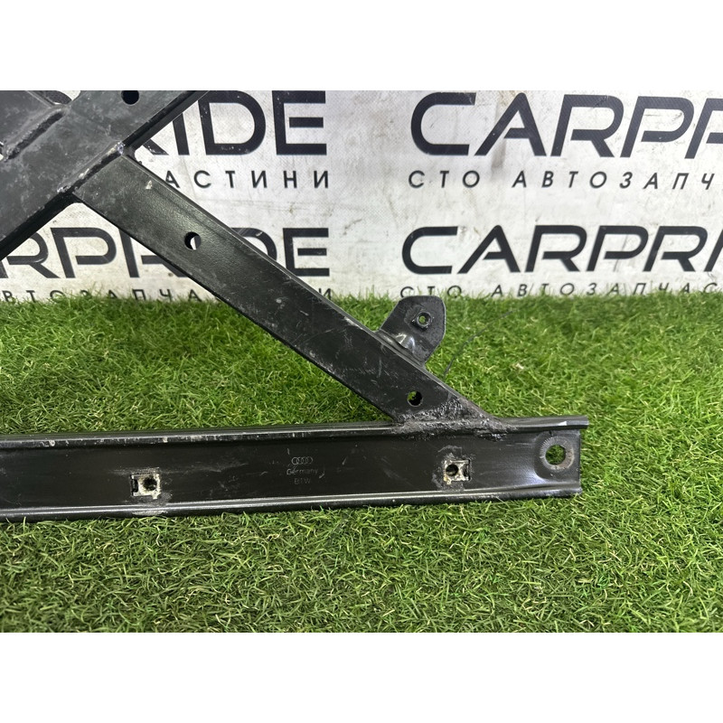 Распорка переднего подрамника (подвеска) AUDI Q5 8R 2010 3.2 CALB 8T1399345J