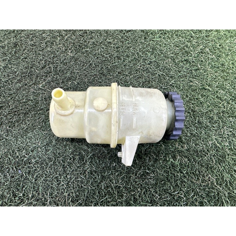 Бачок гидроусилителя (рулевое управление) Jeep Grand Cherokee WK2 2014 3.0 Diesel 68068967AC