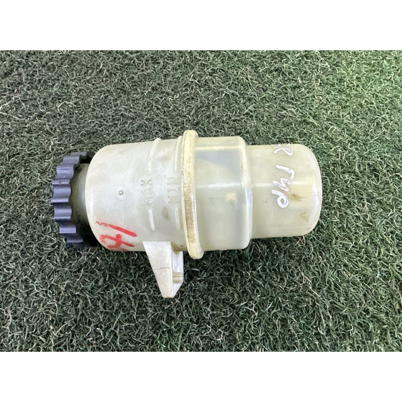 Бачок гидроусилителя (рулевое управление) Jeep Grand Cherokee WK2 2014 3.0 Diesel 68068967AC