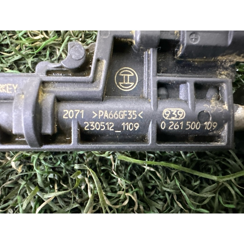 Форсунка топливная (топливная система) BMW X5 E70 2012 3.0 N55B30 13647597870