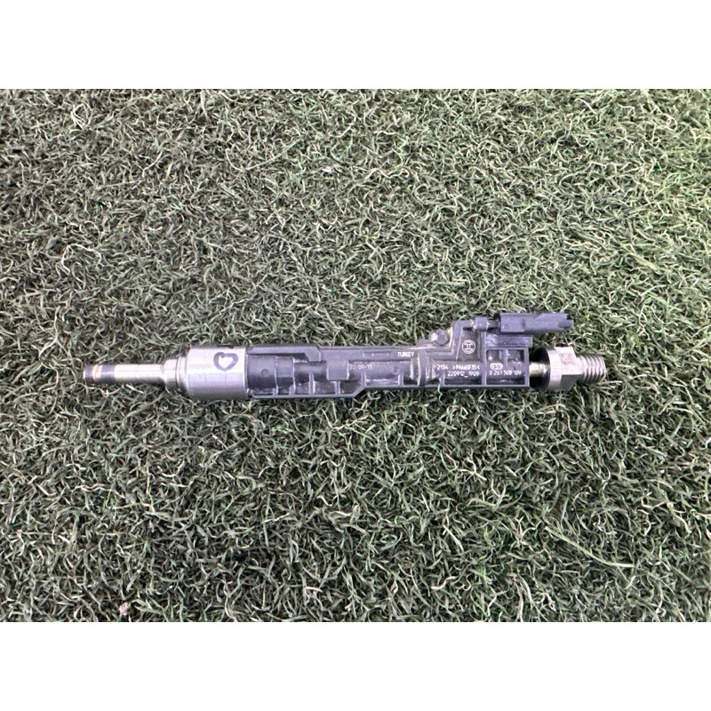 Форсунка топливная (топливная система) BMW X5 E70 2012 3.0 N55B30 13647597870