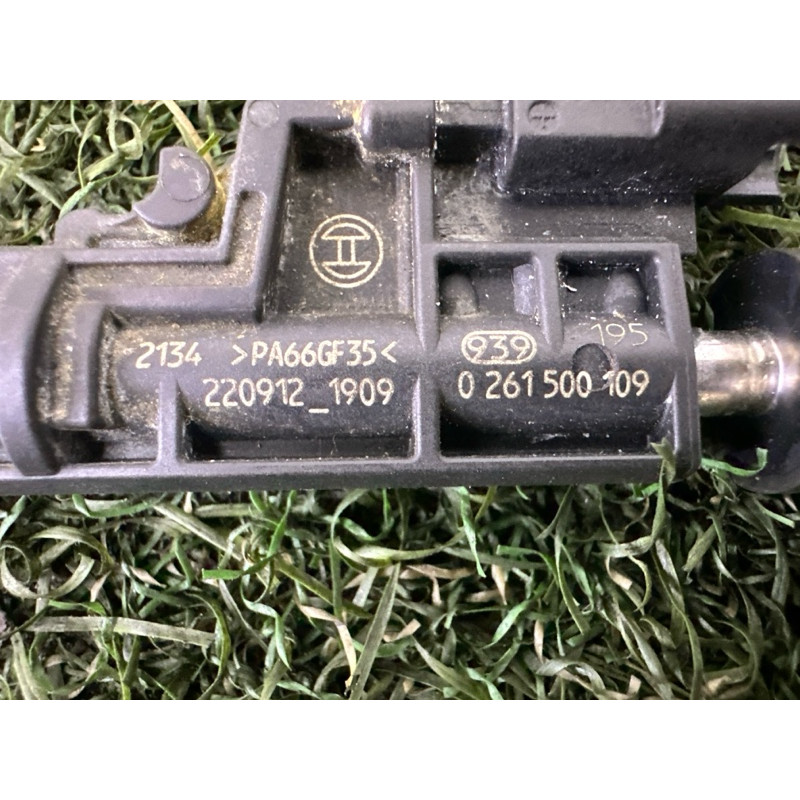 Форсунка топливная (топливная система) BMW X5 E70 2012 3.0 N55B30 13647597870