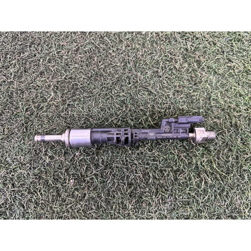 Форсунка топливная (топливная система) BMW X5 E70 2012 3.0 N55B30 13647597870