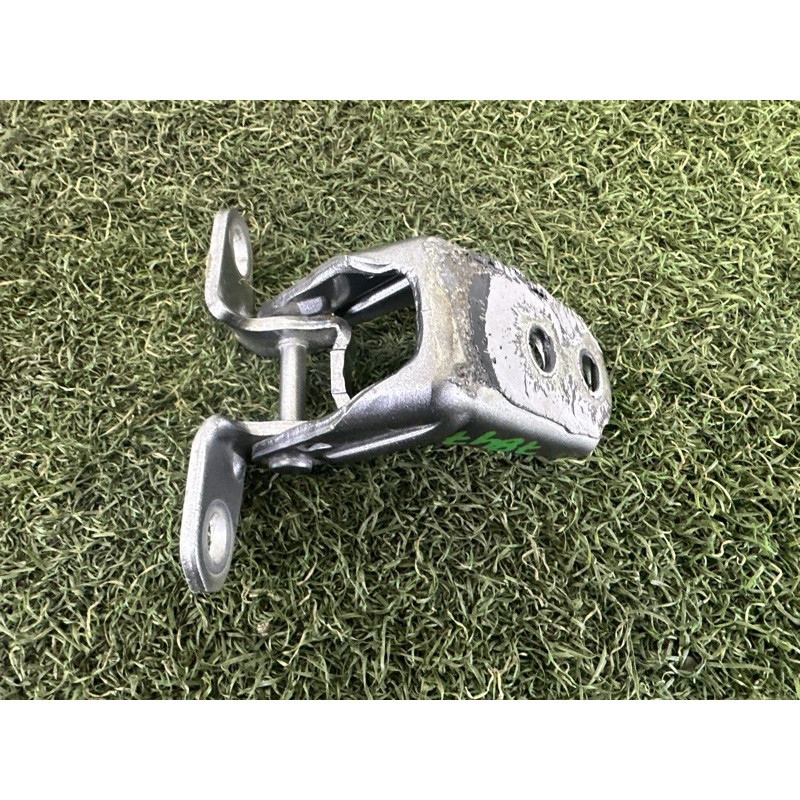 Петля двери (кузов и элементы) Nissan Rogue T33 2021 2.5 PR25DD 804006RR0A