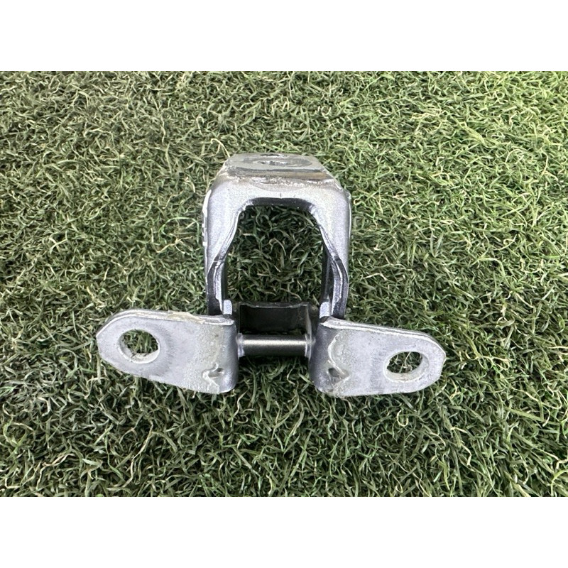 Петля дверей (кузов і елементи) Nissan Rogue T33 2021 2.5 PR25DD 804016RR0A