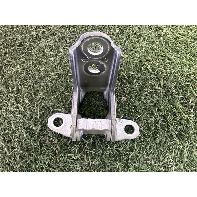 Петля двери (кузов и элементы) Nissan Rogue T33 2021 2.5 PR25DD 804006RR0A