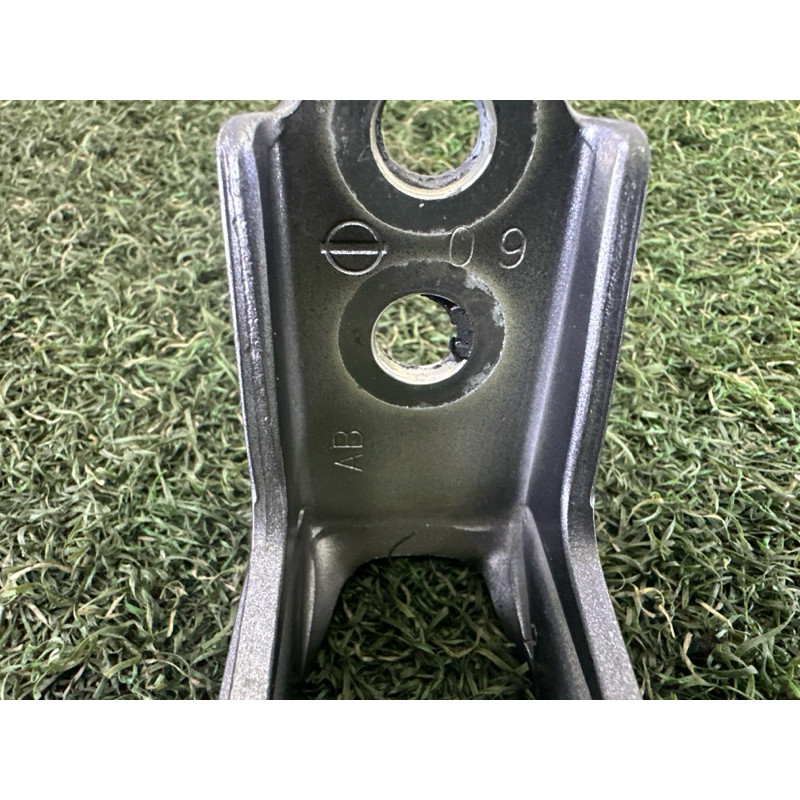 Петля двери (кузов и элементы) Nissan Rogue T33 2021 2.5 PR25DD 804006RR0A