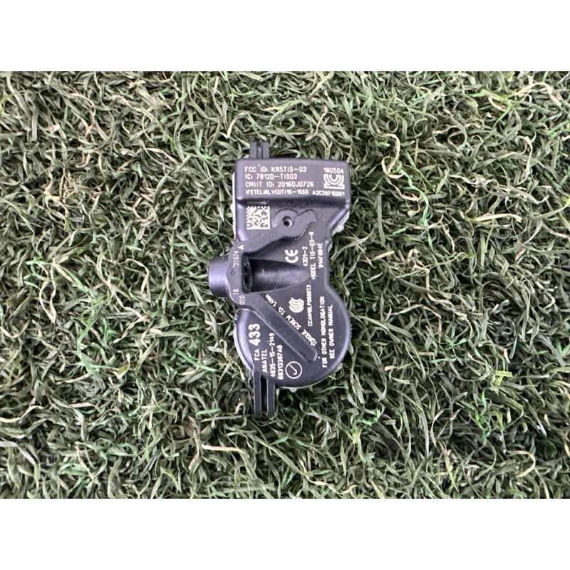 Датчик давления в шинах (электрика / датчики) Jeep Grand Cherokee WK2 2018 3.6 68313387AB