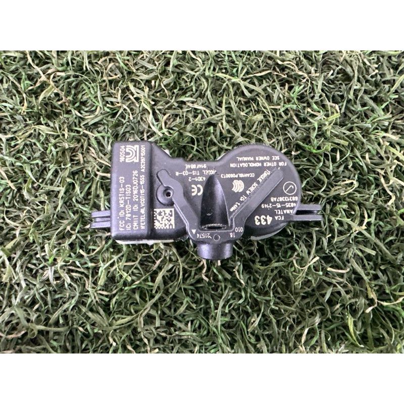 Датчик давления в шинах (электрика / датчики) Jeep Grand Cherokee WK2 2018 3.6 68313387AB