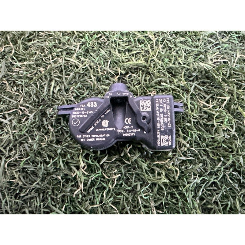 Датчик давления в шинах (электрика / датчики) Jeep Grand Cherokee WK2 2018 3.6 68313387AB