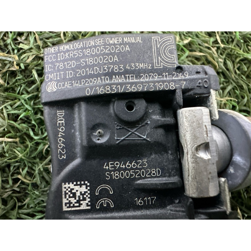 Датчик тиску в шинах (электрика / датчики) LAND ROVER Range Rover L405 2016 5.0 LR066378