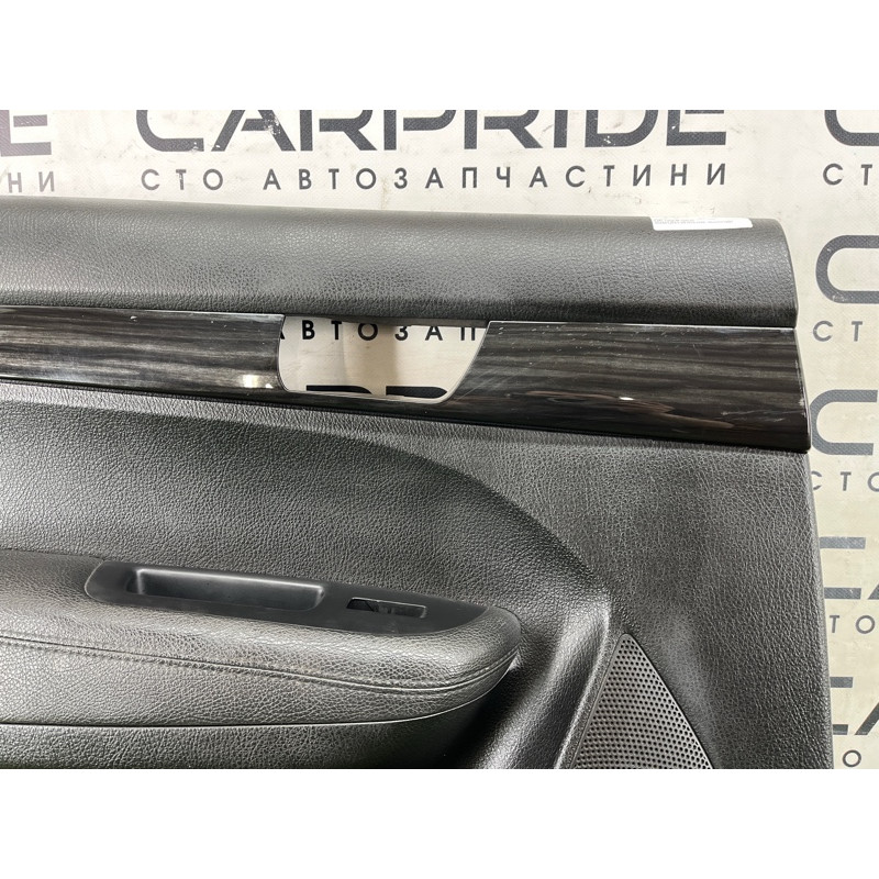 Дверна карта (салон) KIA Sorento UM 2013 2.4 833011u501am2