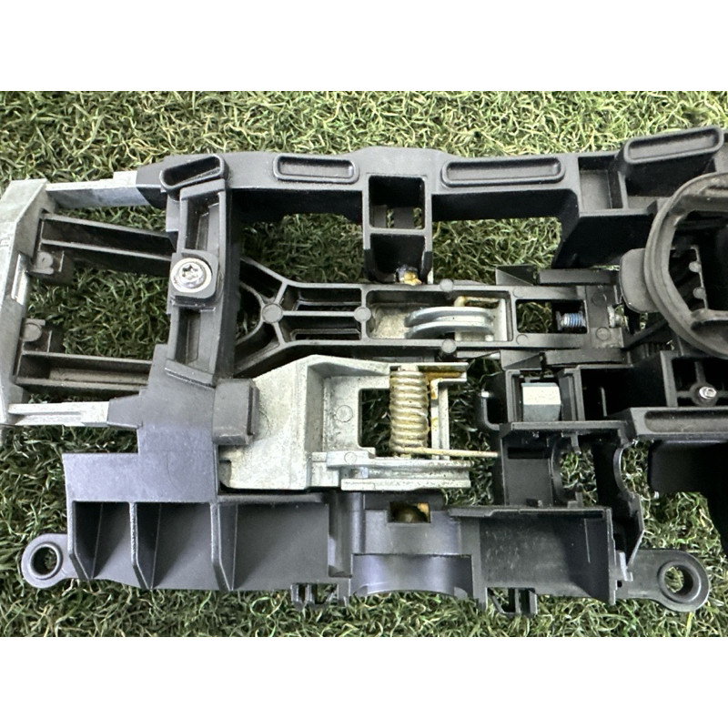 Кронштейн ручки двери (кузов и элементы) BMW 5-series F10 2015 2.0 N20 51217265081