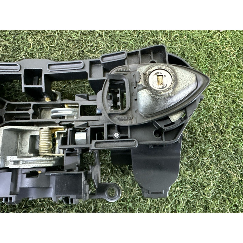 Кронштейн ручки двери (кузов и элементы) BMW 5-series F10 2015 2.0 N20 51217265081