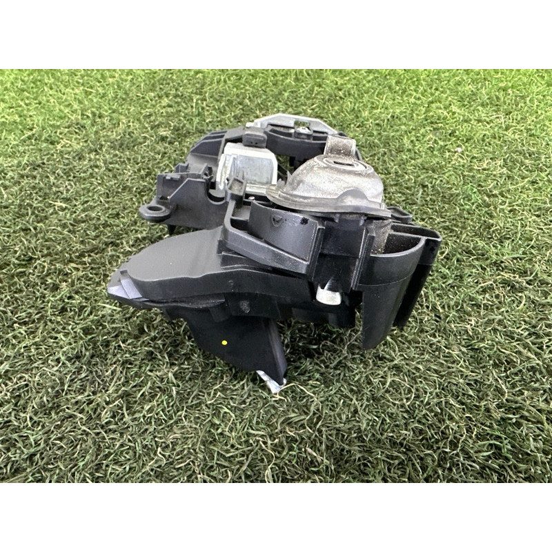 Кронштейн ручки двери (кузов и элементы) BMW 5-series F10 2015 2.0 N20 51217265081