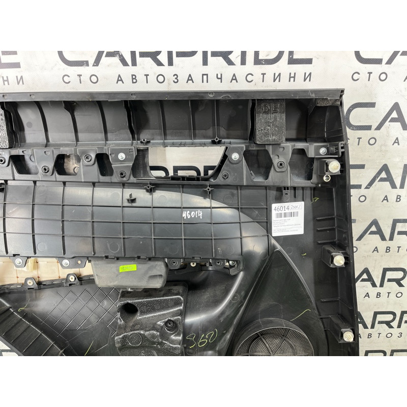 Дверна карта (салон) KIA Sorento UM 2013 2.4 833021u501am2