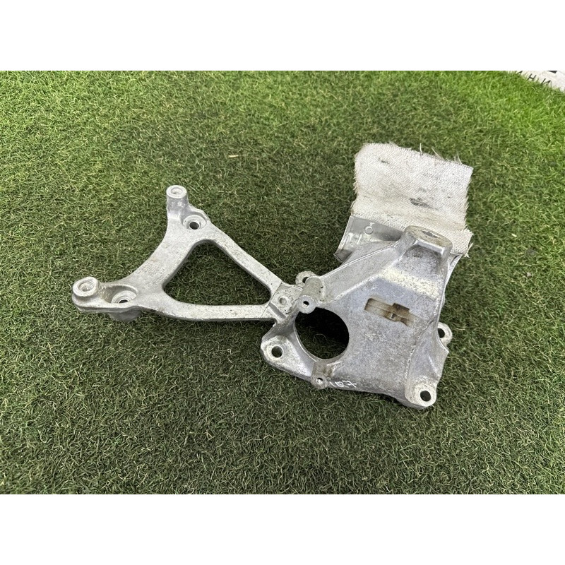 Кронштейн двигателя (кронштейны двигателя) AUDI Q7 4M 2017 3.0 TFSi 4M0199307AE