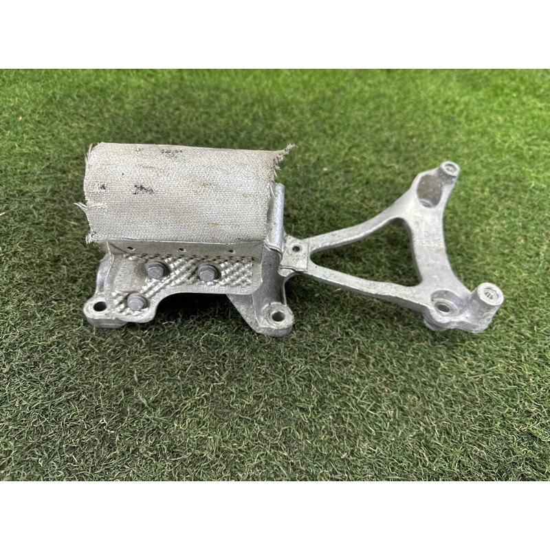 Кронштейн двигателя (кронштейны двигателя) AUDI Q7 4M 2017 3.0 TFSi 4M0199307AE