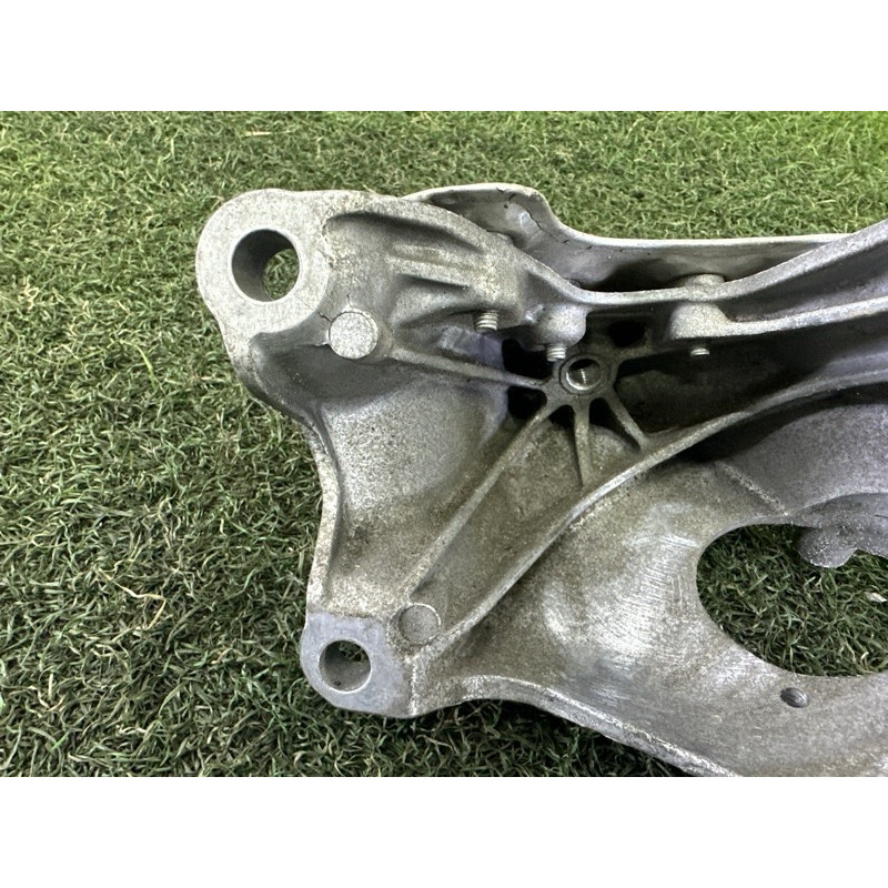 Кронштейн двигателя (кронштейны двигателя) AUDI Q7 4M 2017 3.0 TFSi 4M0199307AE