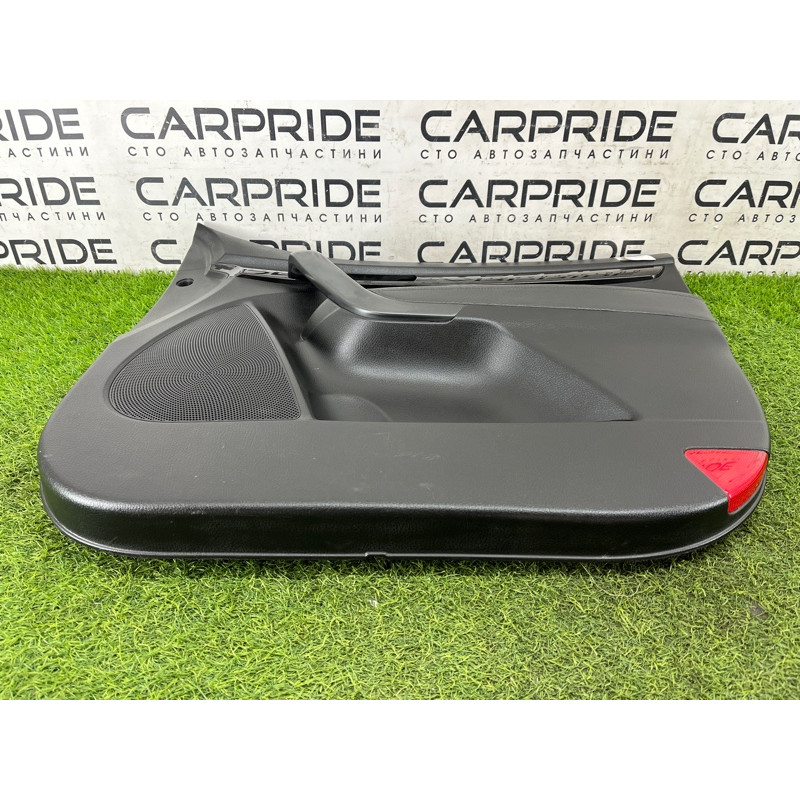 Дверна карта (салон) KIA Sorento UM 2013 2.4 823021u021am2