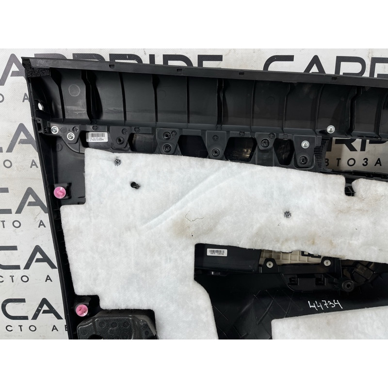 Дверна карта (салон) KIA Sorento UM 2013 2.4 823021u021am2