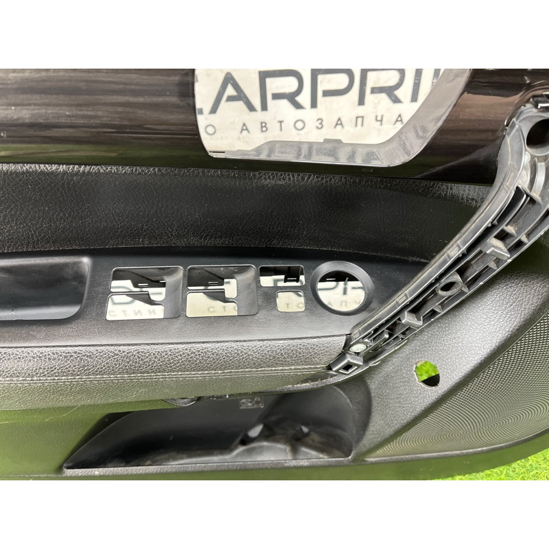 Дверна карта (салон) KIA Sorento UM 2013 2.4 823011u101am2
