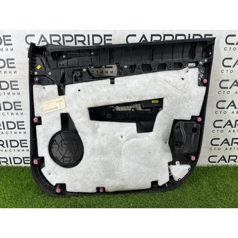 Дверна карта (салон) KIA Sorento UM 2013 2.4 823011u101am2