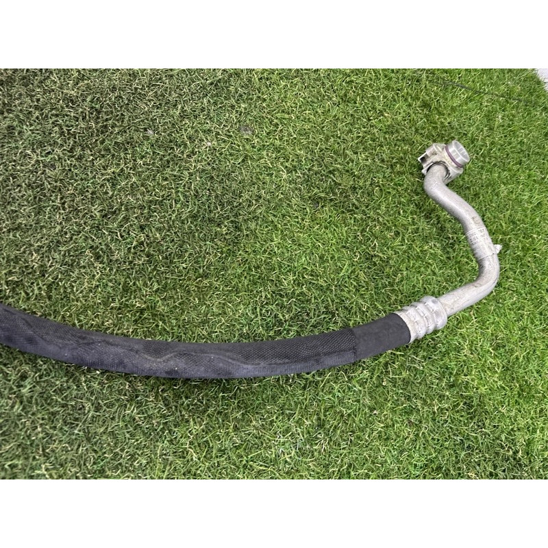 Трубка кондиционера (отопление и кондиционирование) AUDI Q5 8R 2012 3.2 8R0260707F