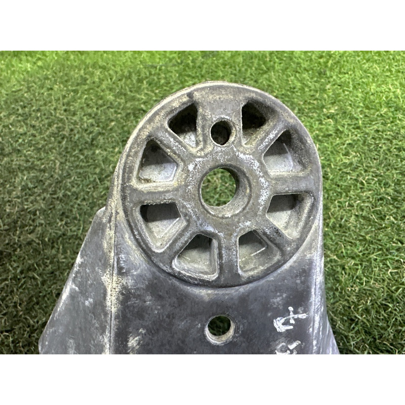 Кронштейн двигателя (кронштейны двигателя) AUDI Q7 4L 2011 3.0 TFSi 7L8199307H