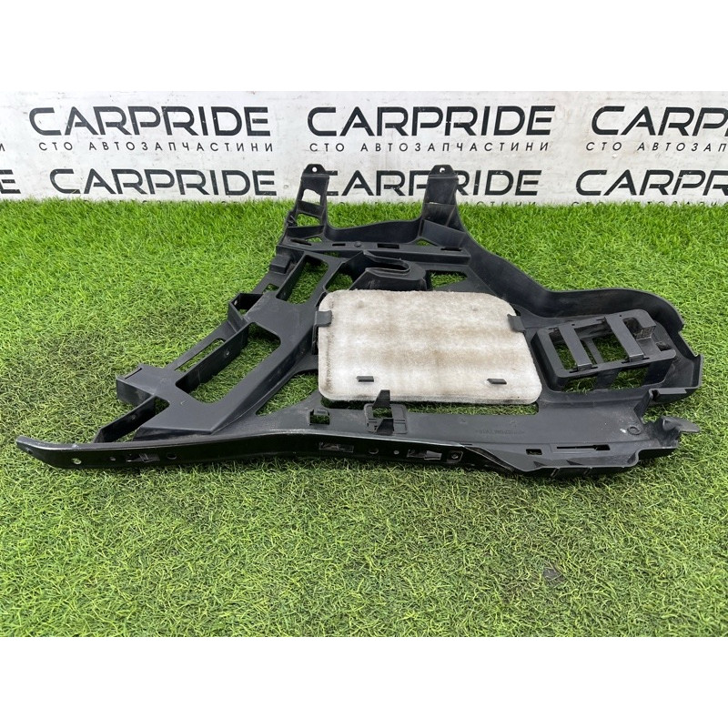 Кріплення бампера (кузов і елементи) Mercedes-Benz GL X164 2012 4.6 a1648852714