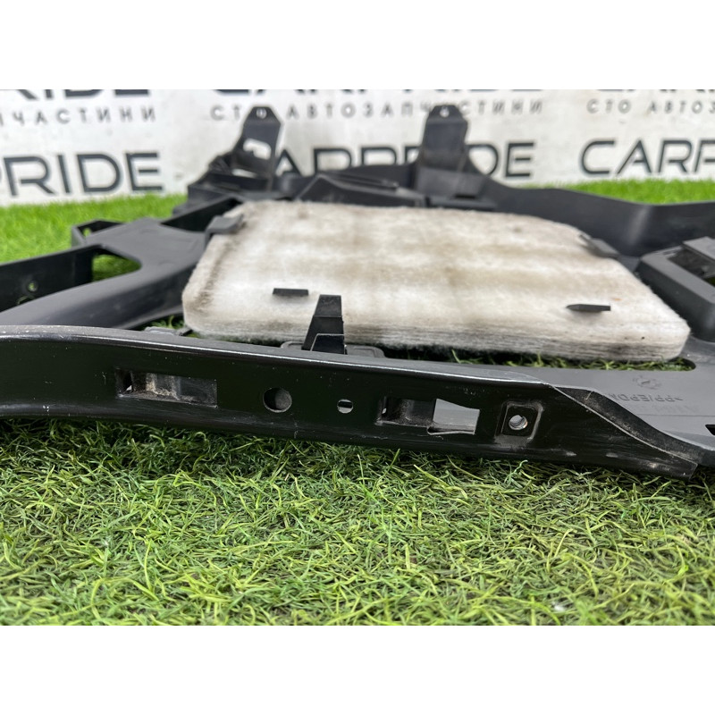 Кріплення бампера (кузов і елементи) Mercedes-Benz GL X164 2012 4.6 a1648852714