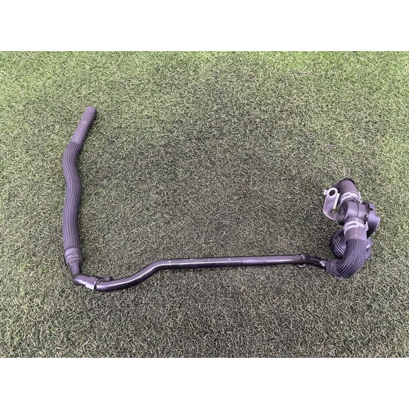 Трубка системы охлаждения (система охлаждения) AUDI Q7 4M 2017 3.0 CREC 06E121044AB