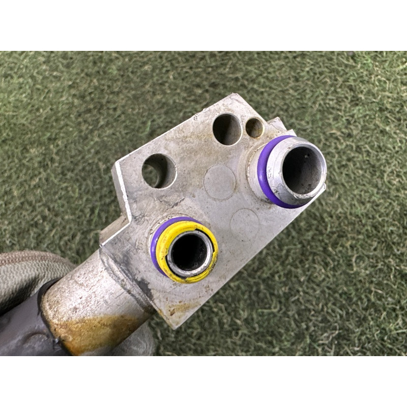 Трубка кондиционера (отопление и кондиционирование) AUDI Q5 8R 2010 3.2 CALB 8R1260712A