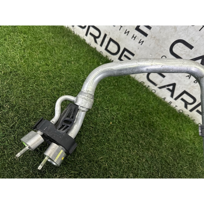 Трубка кондиционера (отопление и кондиционирование) LAND ROVER Range Rover Evoque L538 2016 2.0 LR079425