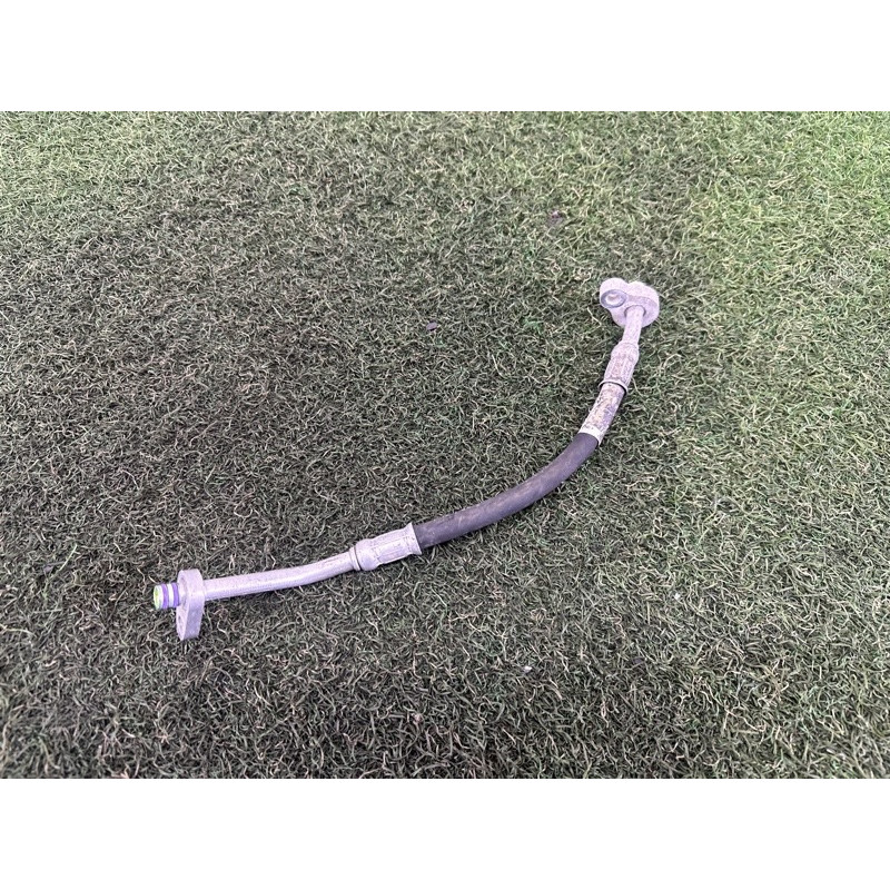 Трубка кондиционера (отопление и кондиционирование) LAND ROVER Range Rover Evoque L538 2016 2.0 LR027790