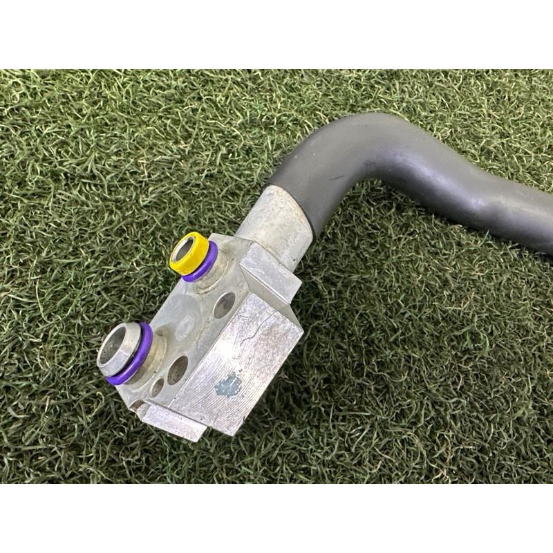 Трубка кондиционера (отопление и кондиционирование) AUDI A4 B8 2010 2.0 CAEB 8K1260712K