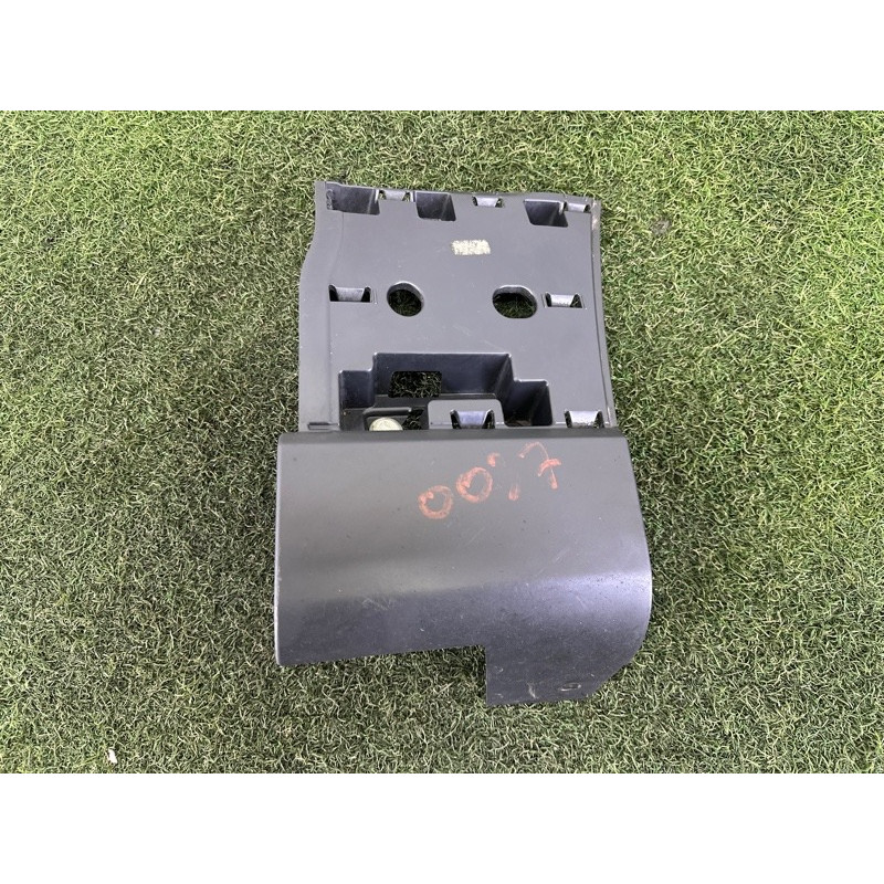 Накладка крила (кузов и элементы) LAND ROVER Range Rover L405 2016 5.0 LR048271