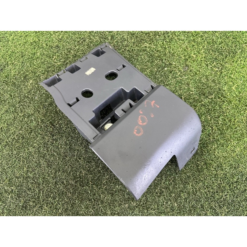 Накладка крила (кузов и элементы) LAND ROVER Range Rover L405 2016 5.0 LR048271