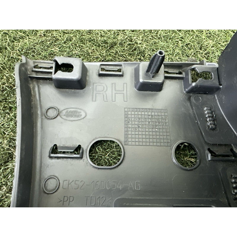 Накладка крила (кузов и элементы) LAND ROVER Range Rover L405 2016 5.0 LR048271