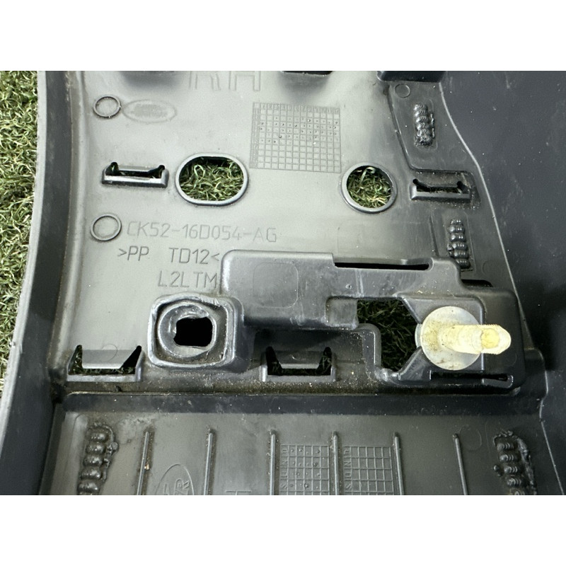 Накладка крила (кузов и элементы) LAND ROVER Range Rover L405 2016 5.0 LR048271