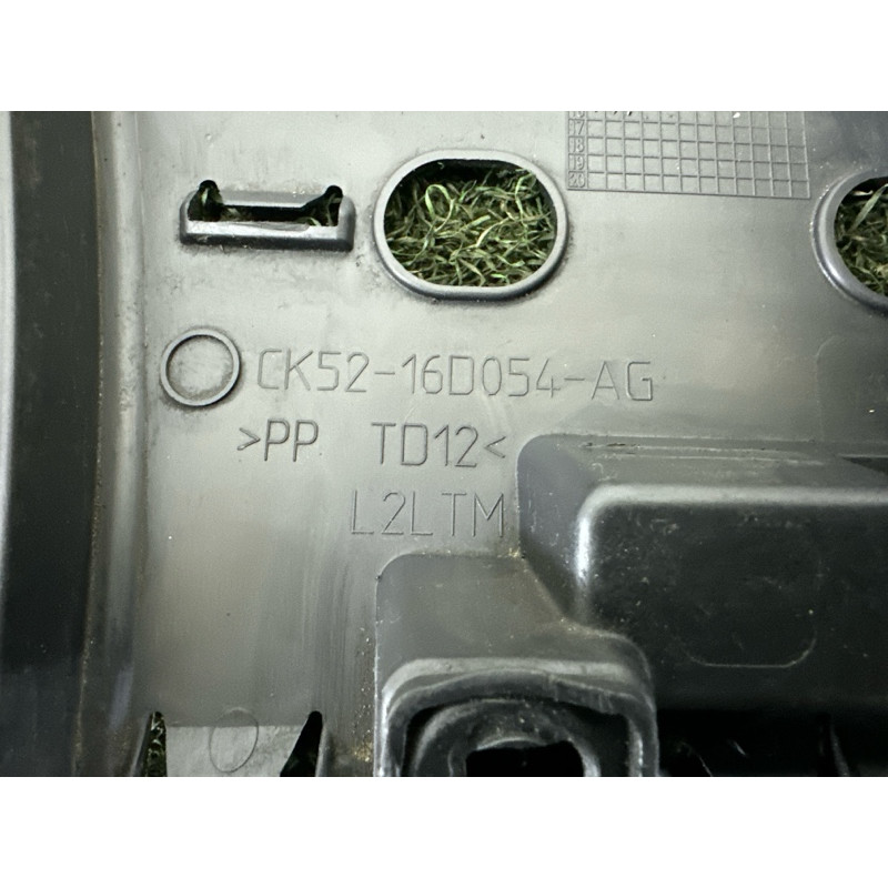 Накладка крила (кузов и элементы) LAND ROVER Range Rover L405 2016 5.0 LR048271