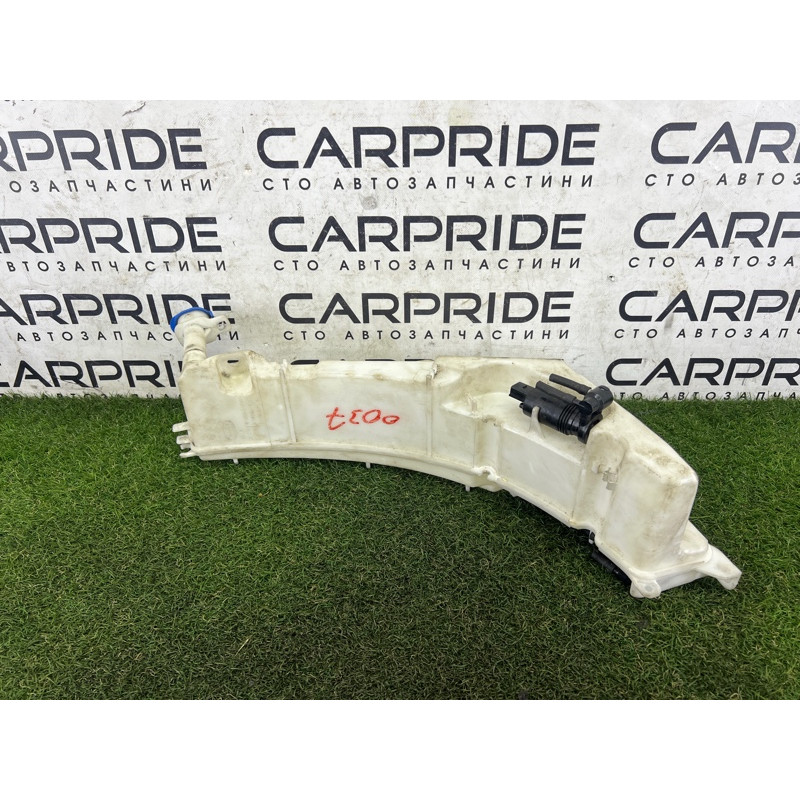 Бачок омивача (кузов и элементы) LAND ROVER Range Rover L405 2016 5.0 LR070882